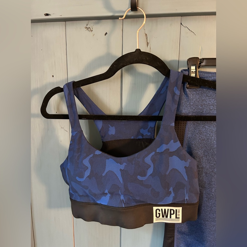 GWPL Blue Camouflage Sports Bra and Leggings Set | Women’s Size Small - Picture 3 of 7